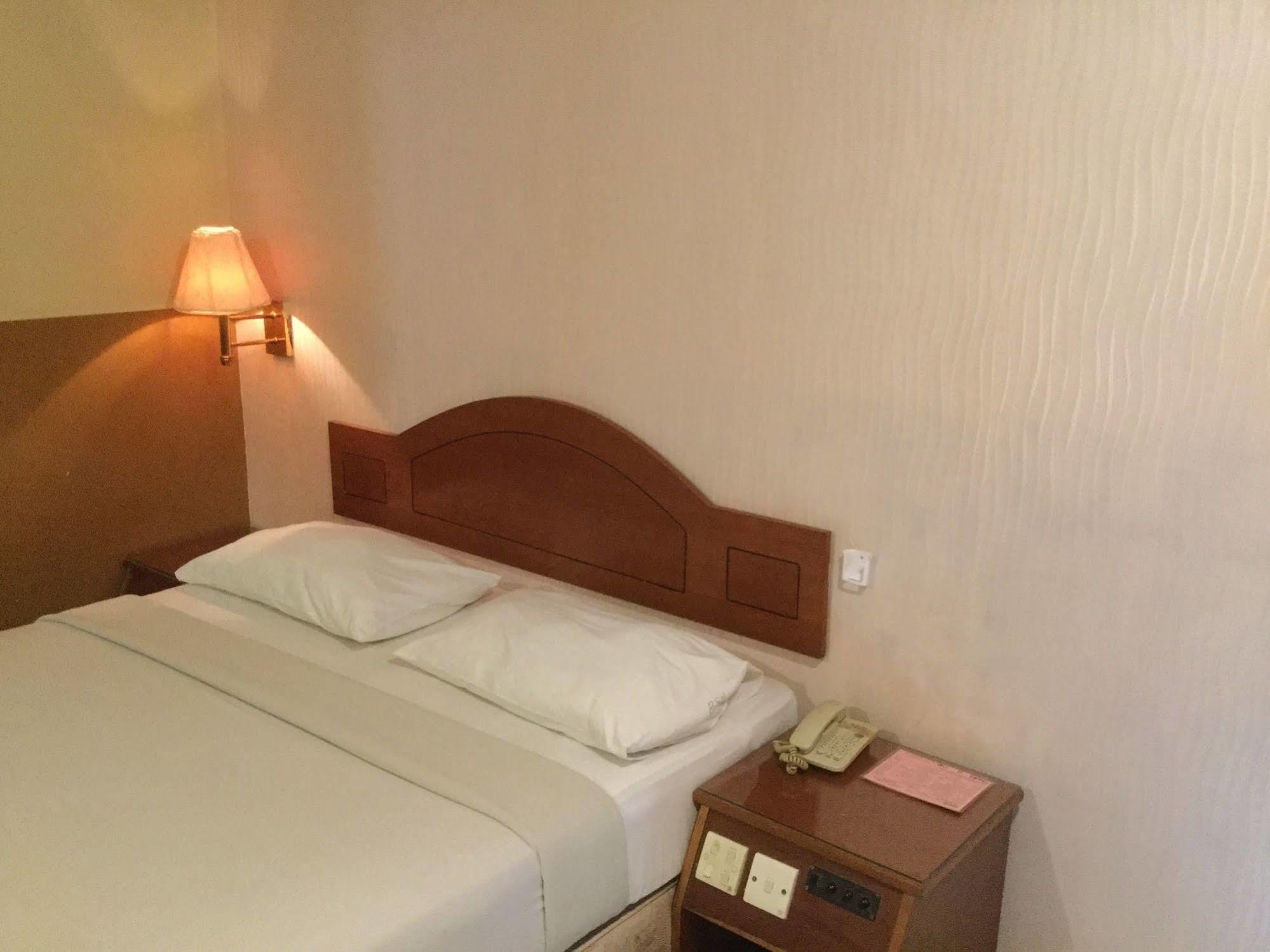Batam Star Hotel Dış mekan fotoğraf